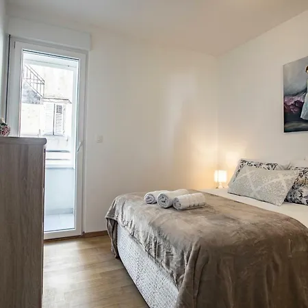 Adriatic Dream 公寓 *